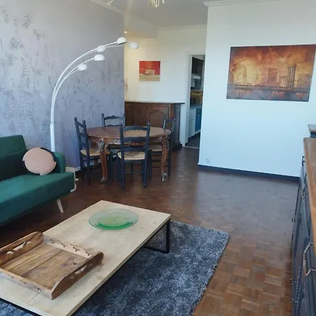 Apartment Le Pharo Appart Vue Mer Pres Plage Fort St Nicolas Vieux Port Mucem Marseille